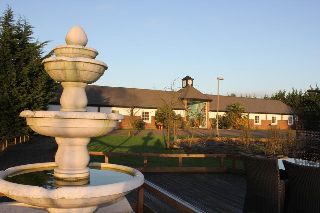Desalis Hotel London Stansted Elsenham المظهر الخارجي الصورة